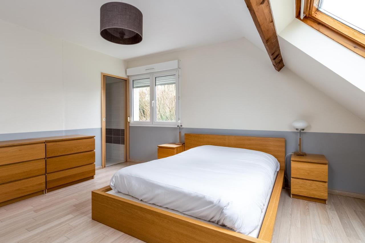 4 Bedroomed Near Disneyland Paris Coupvray Esterno foto